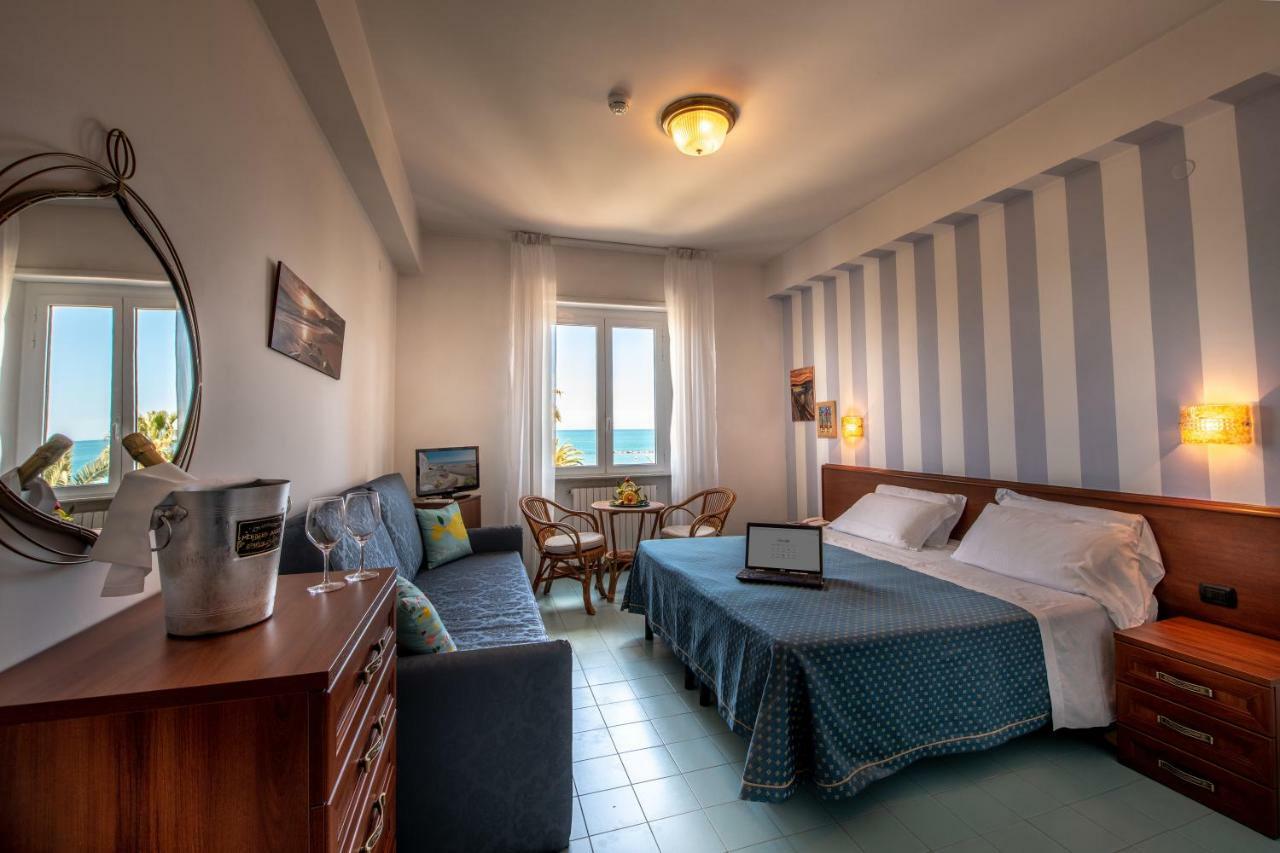 Grand Hotel Excelsior San Benedetto del Tronto Esterno foto
