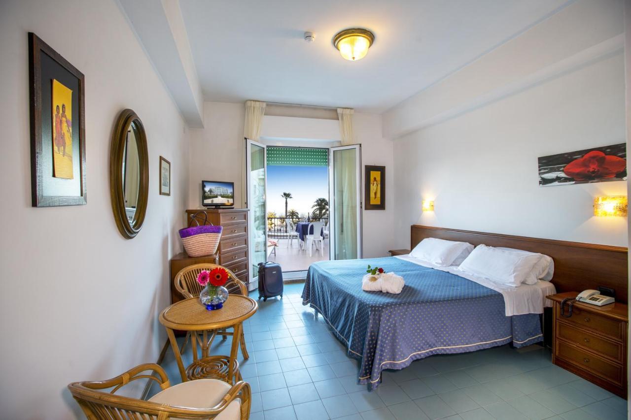 Grand Hotel Excelsior San Benedetto del Tronto Camera foto