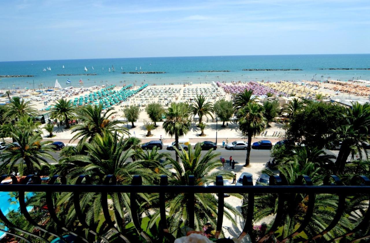 Grand Hotel Excelsior San Benedetto del Tronto Esterno foto